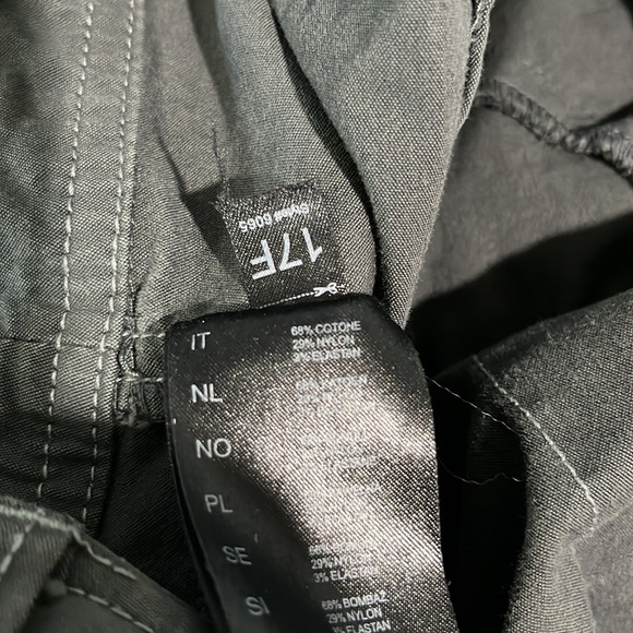 Kuhl roll up cargo pants - Picture 12 of 16